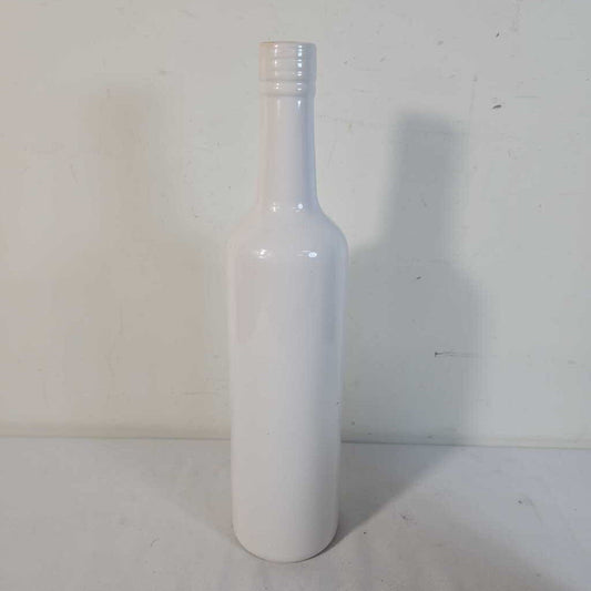 ROUND WHITE CERAMIC BOTTLE