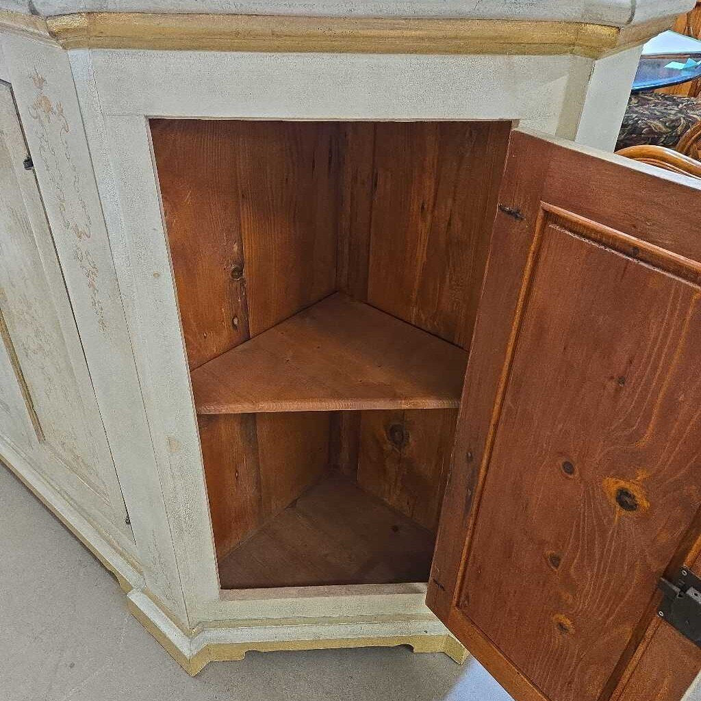 CREAM CRACKLE CONSOLE