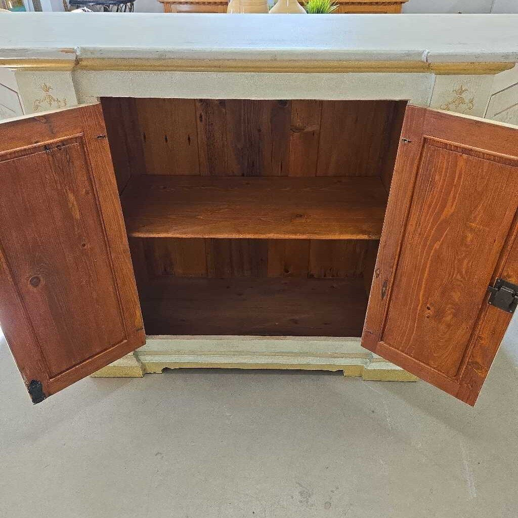 CREAM CRACKLE CONSOLE