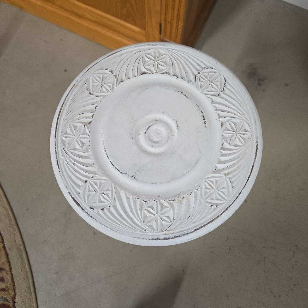 DISTRESSED WHITE PLANT STAND