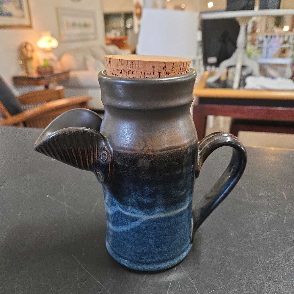 NUT JAR W/CORK TOP