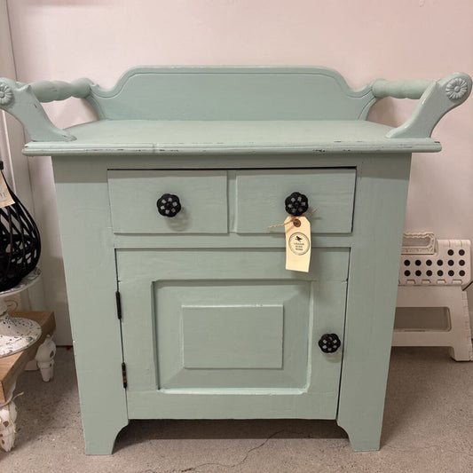 Rustic Vintage Washstand