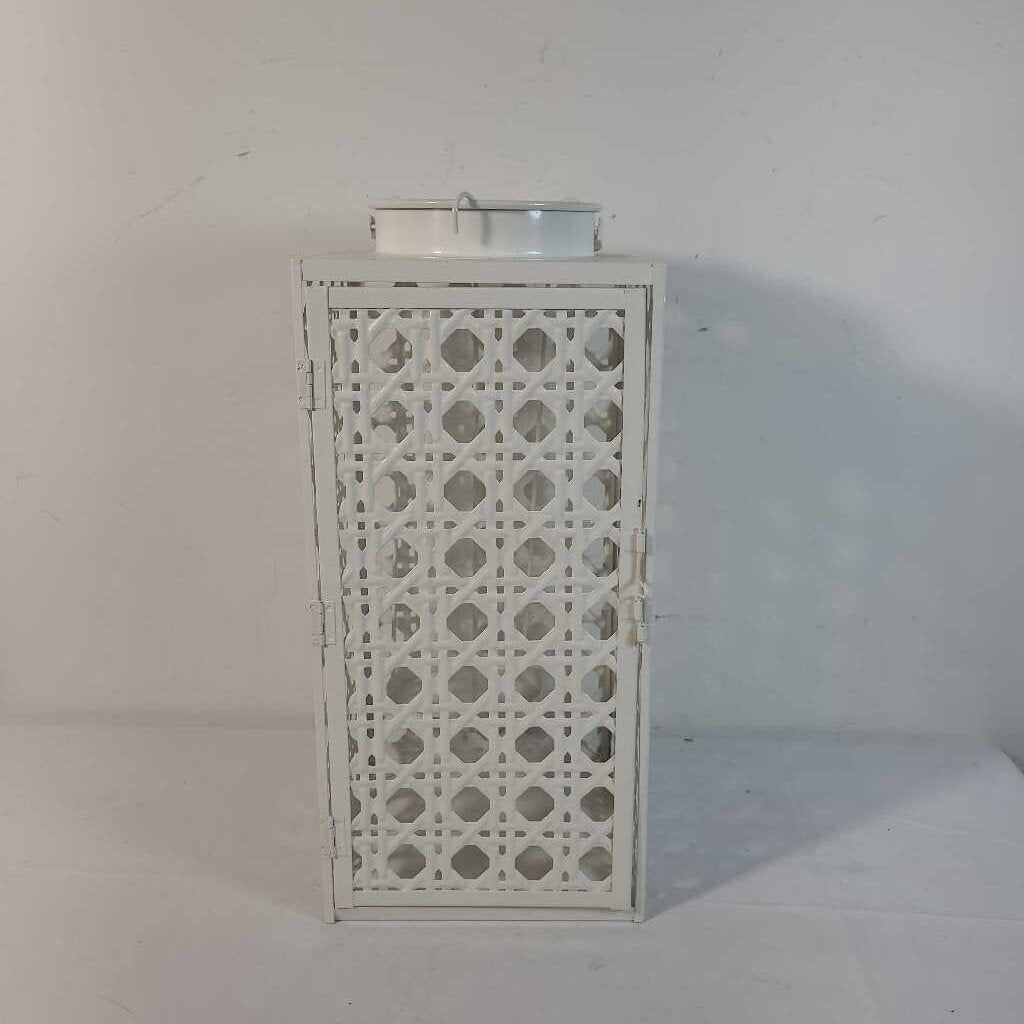 TALL WHITE METAL CANDLE LANTERN