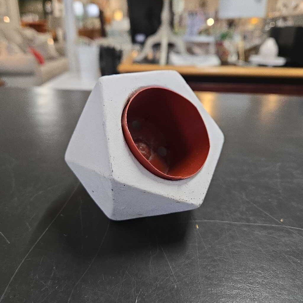 ANGLED CEMENT PLANTER