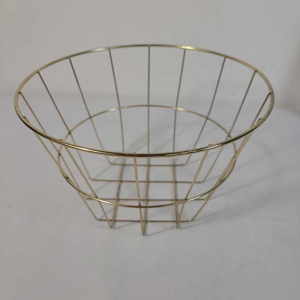 GOLD WIRE BASKET