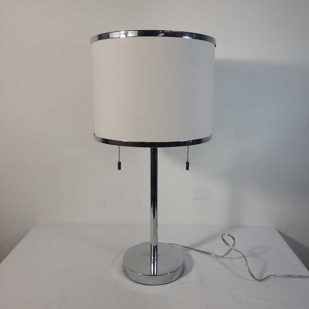 CHROME LAMP W/ SHADE