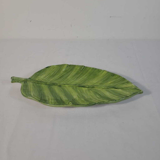 GREEN LEAF PLATE