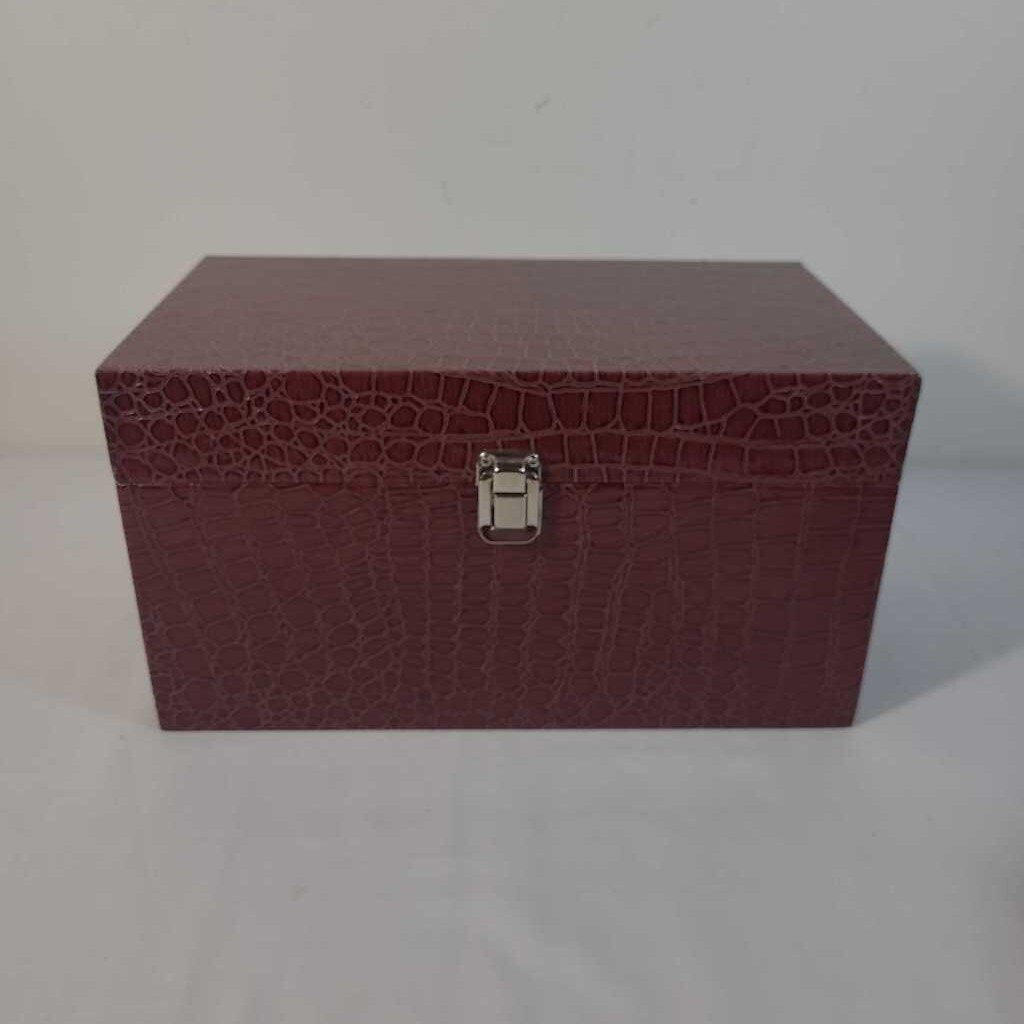 BROWN SNAKE SKIN BOX