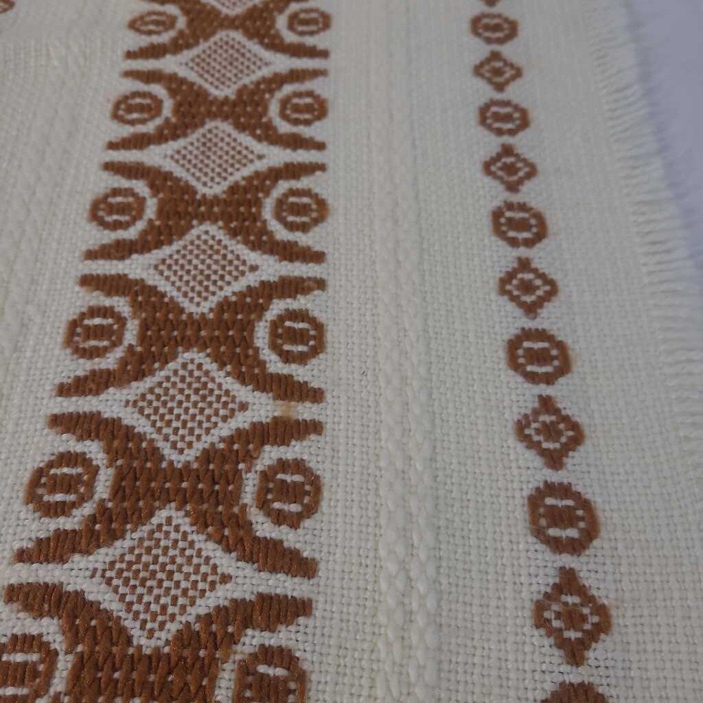 VTG WOVEN TABLE RUNNER CREAM & BROWN
