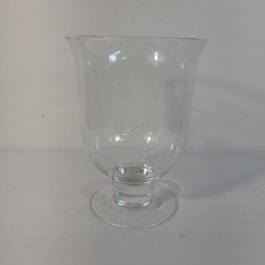 FOOTED GLASS VASE