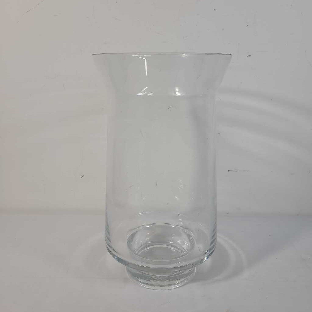 GLASS VASE