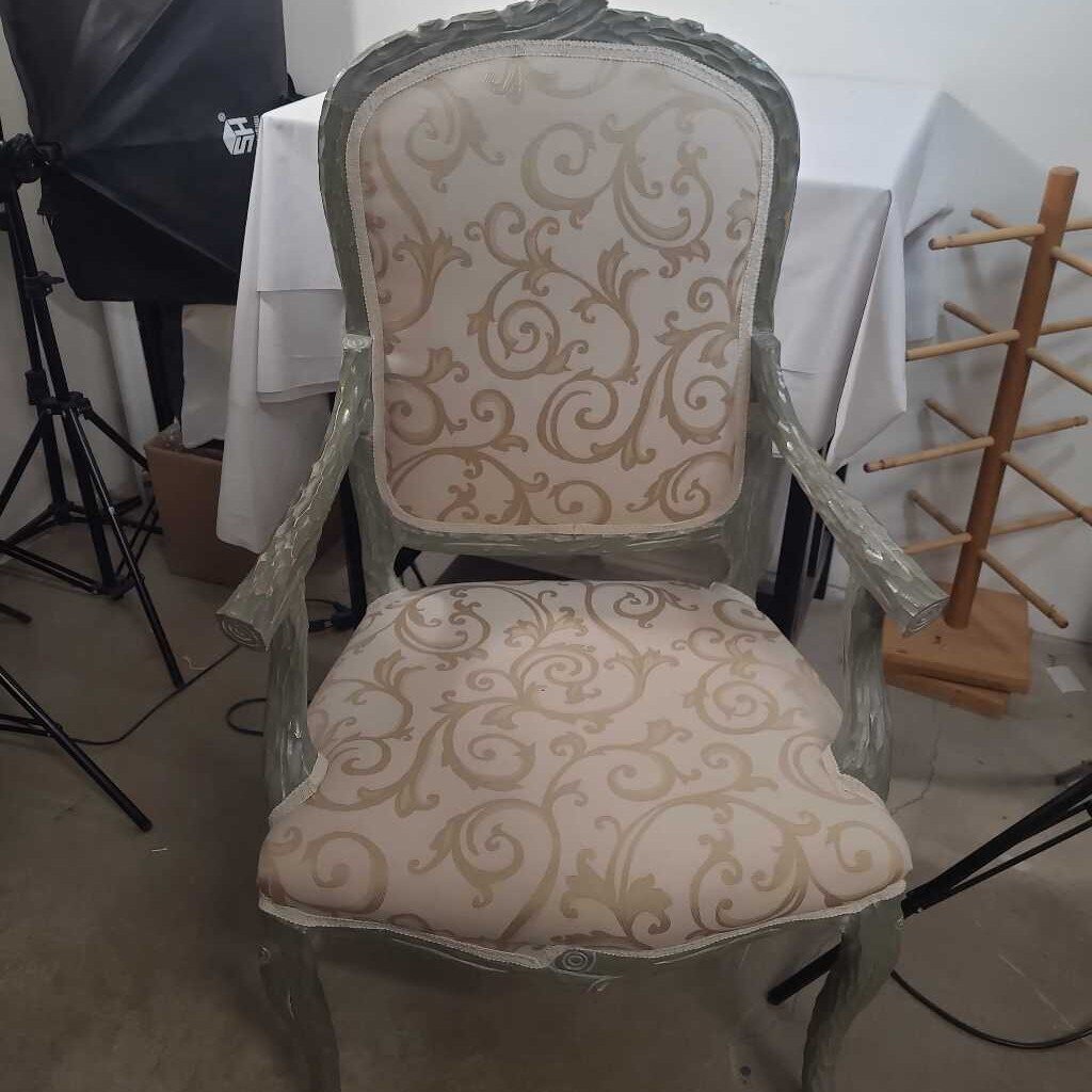 SAGE GREEN TREE CHAIR