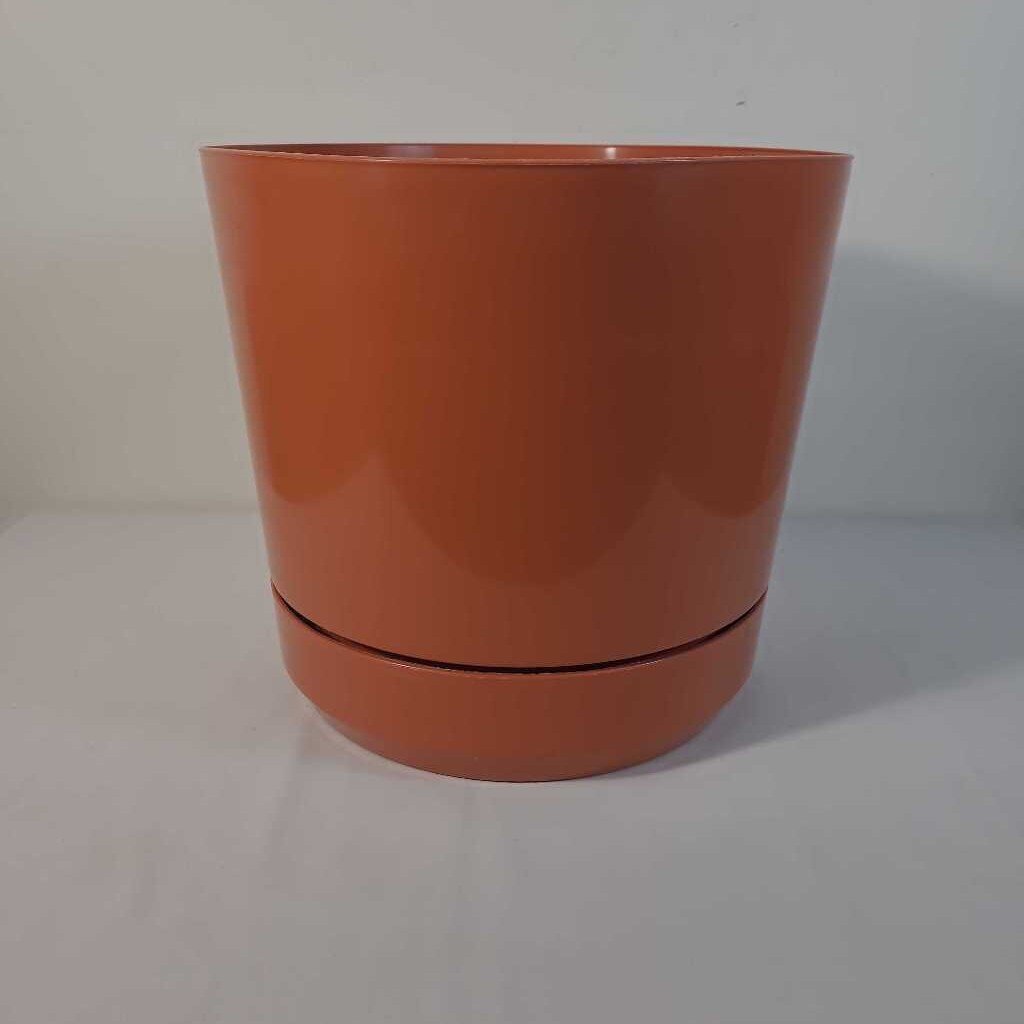 PLASTIC TERRA COTTA COLOUR POT