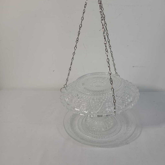 COVERED GLASS PLATE FIRD FEEDER