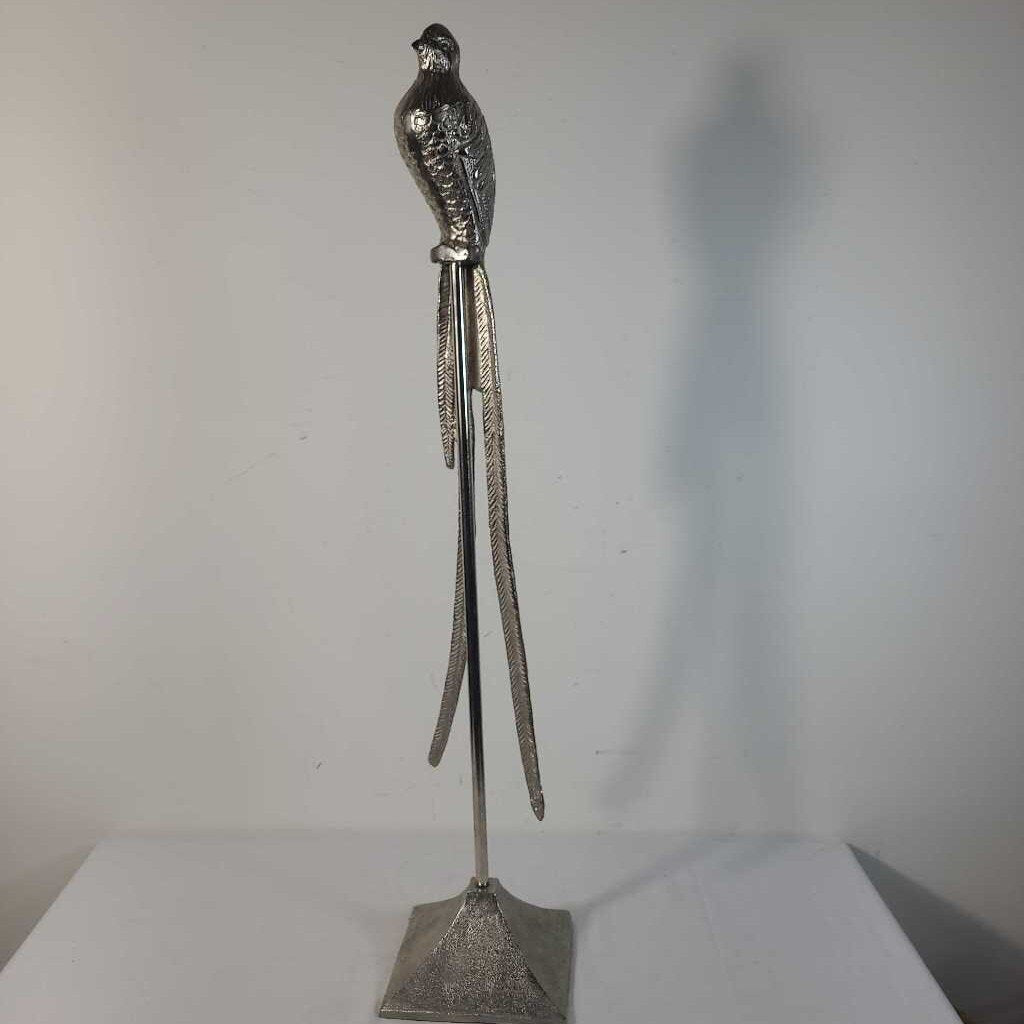SILVER BIRD ON STAND DECOR