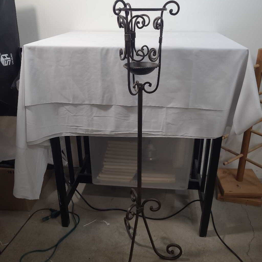 BRONZE FLOOR CANDLE HOLDER
