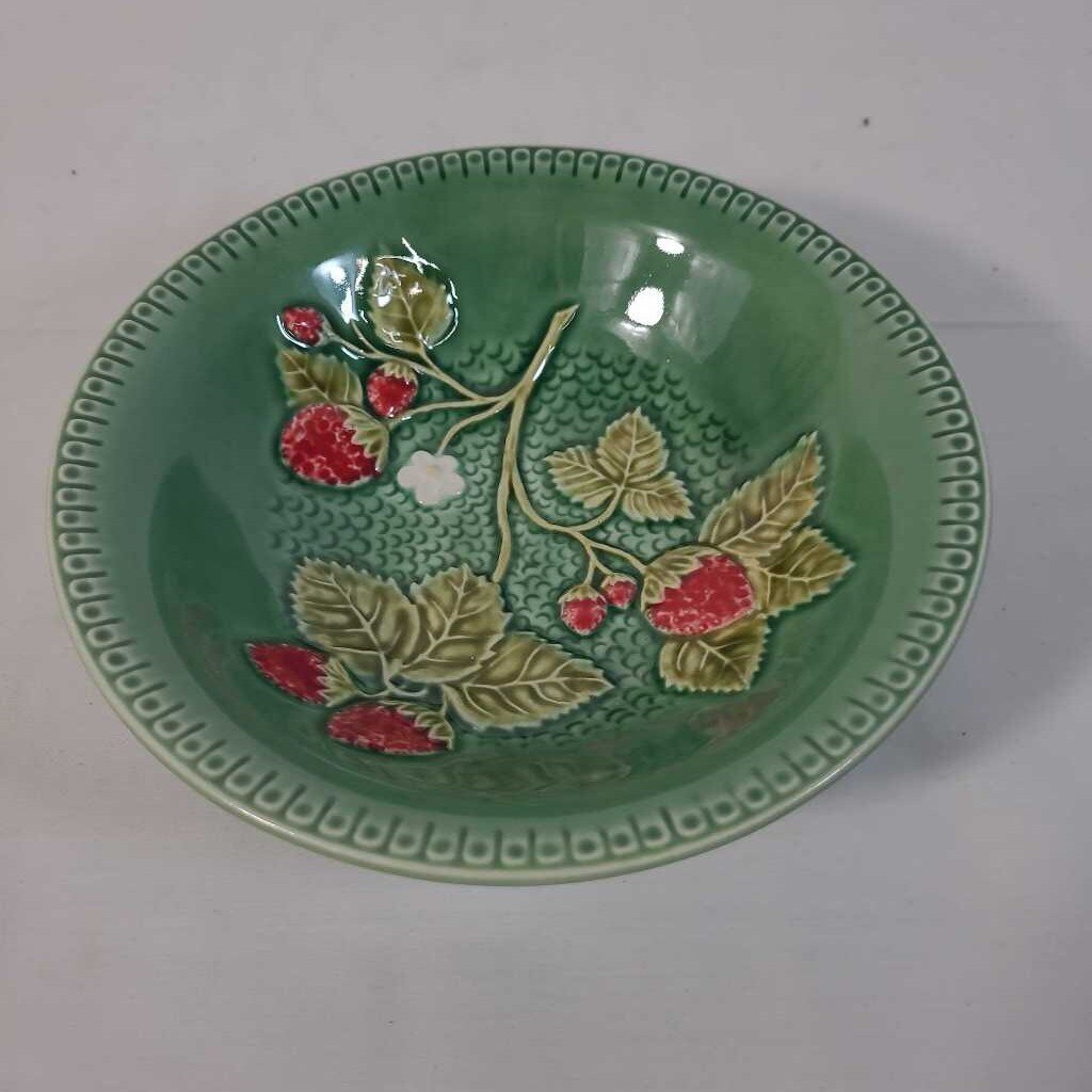 STRAWBERRY BOWL