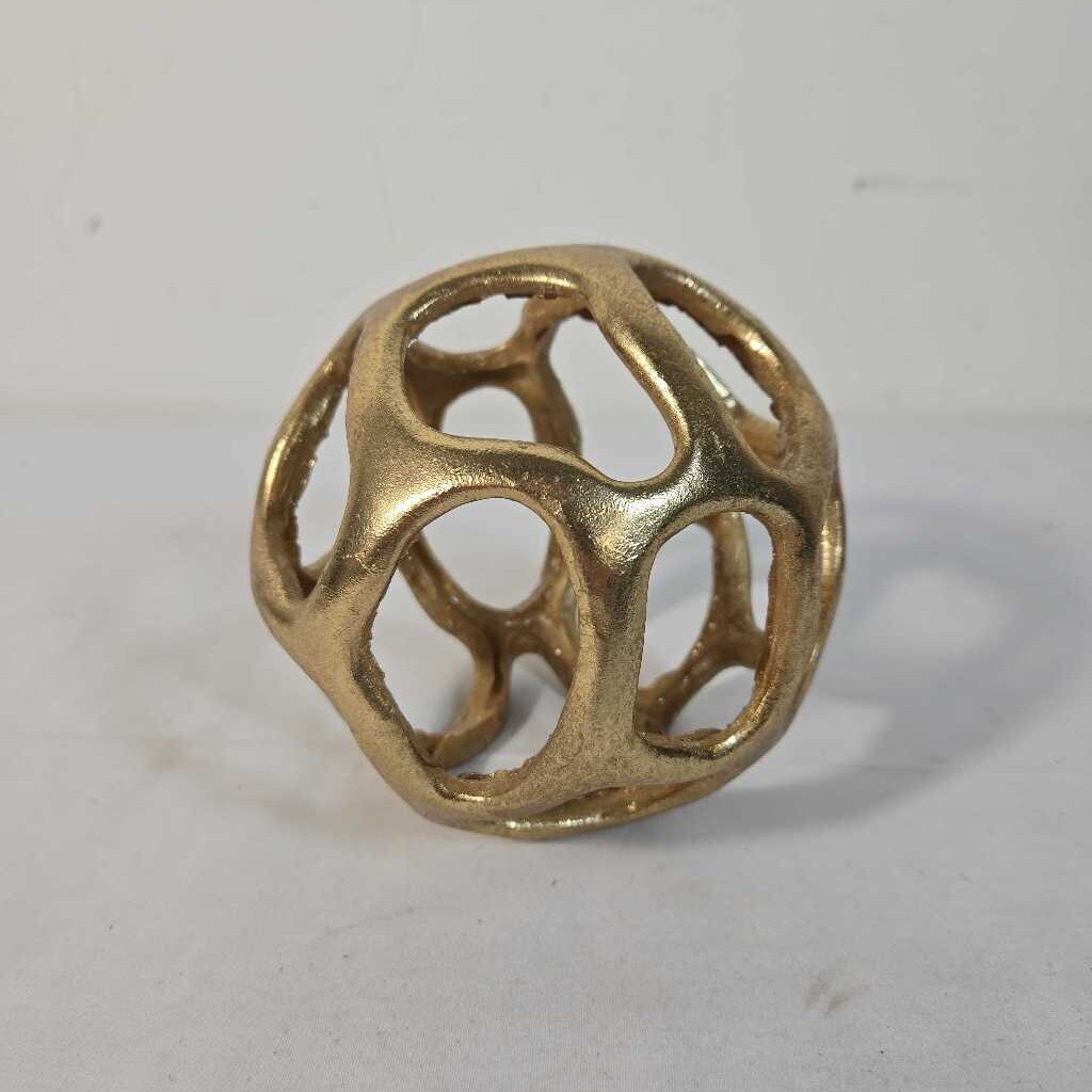 DECORATIVE GOLD BALL