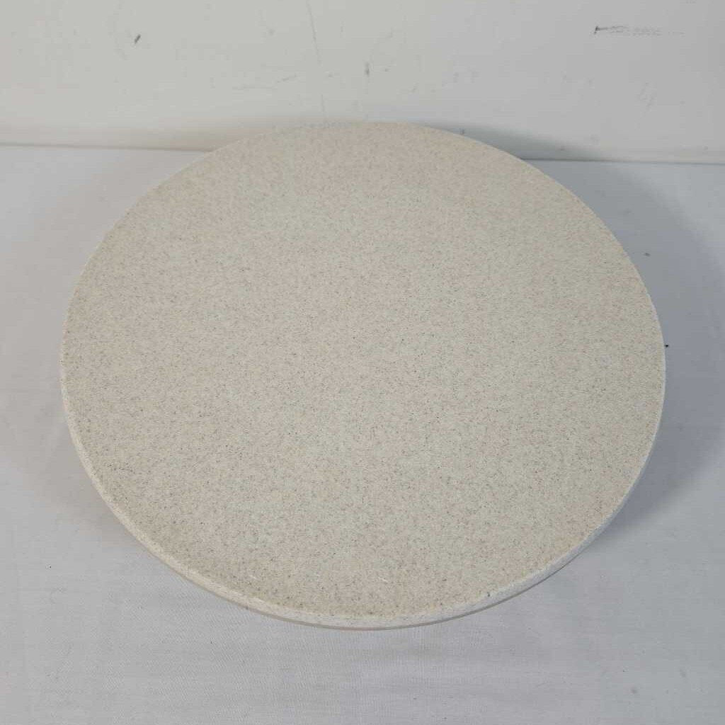 BEIGE PEDESTAL