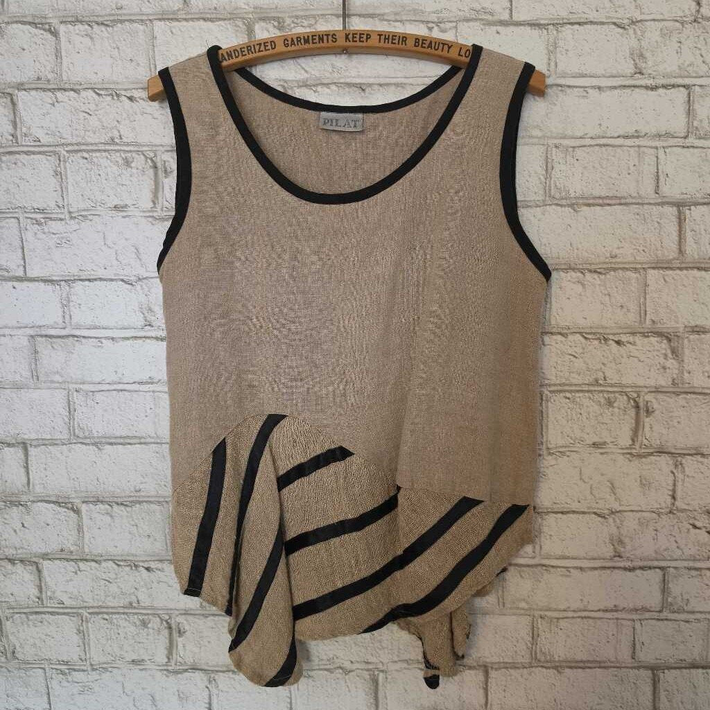 MACIEJ PILAT Linen Top Poland