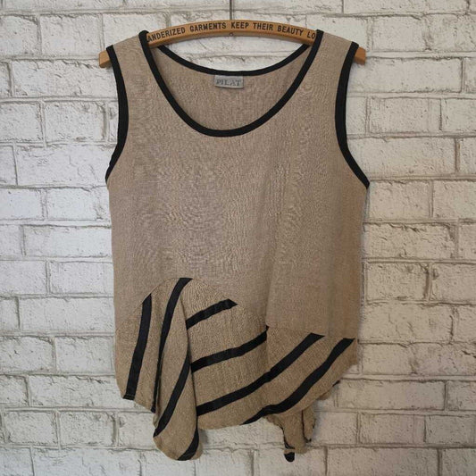 MACIEJ PILAT Linen Top Poland