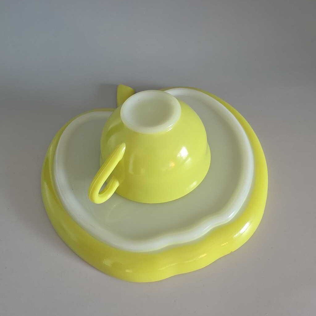 1950s HAZEL ATLAS Orchard Ware Platonite Glass Snack Set Yellow