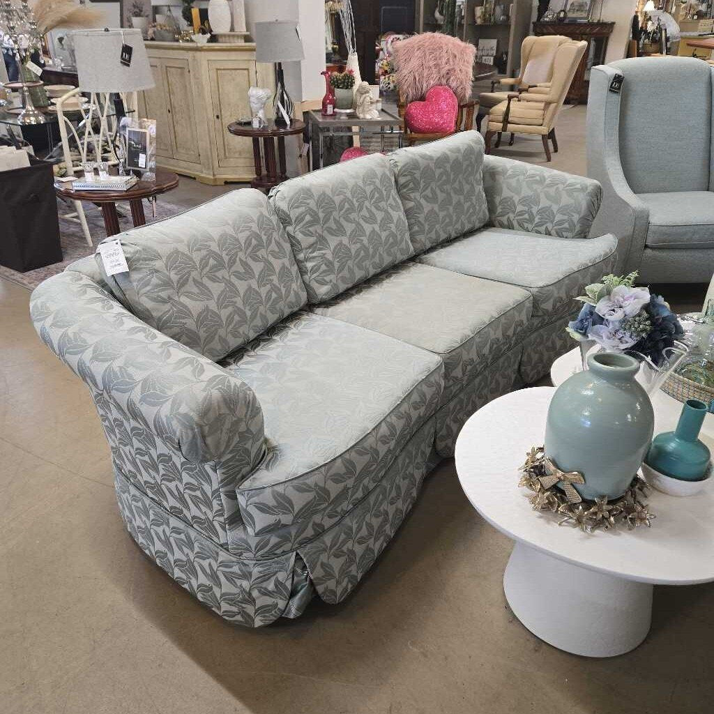 BLUE LEAF PATTERN SOFA