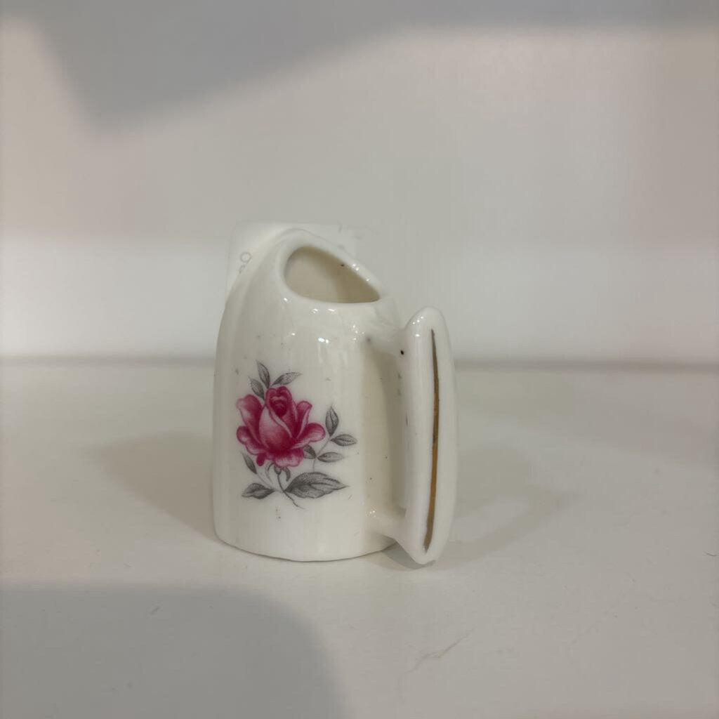 ROSE BUD VASE