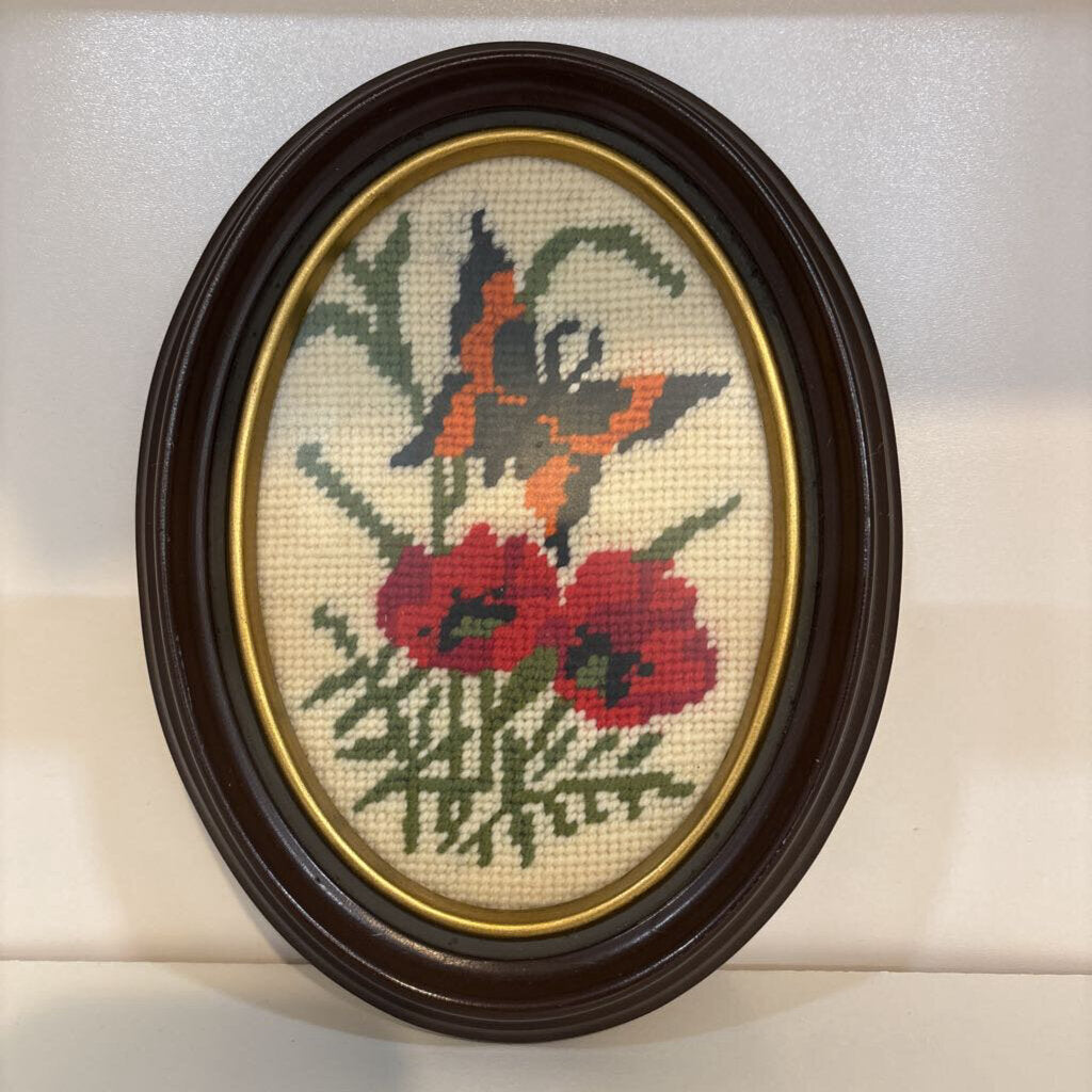 VINTAGE FRAMED NEEDLEPOINT ART POPPIES