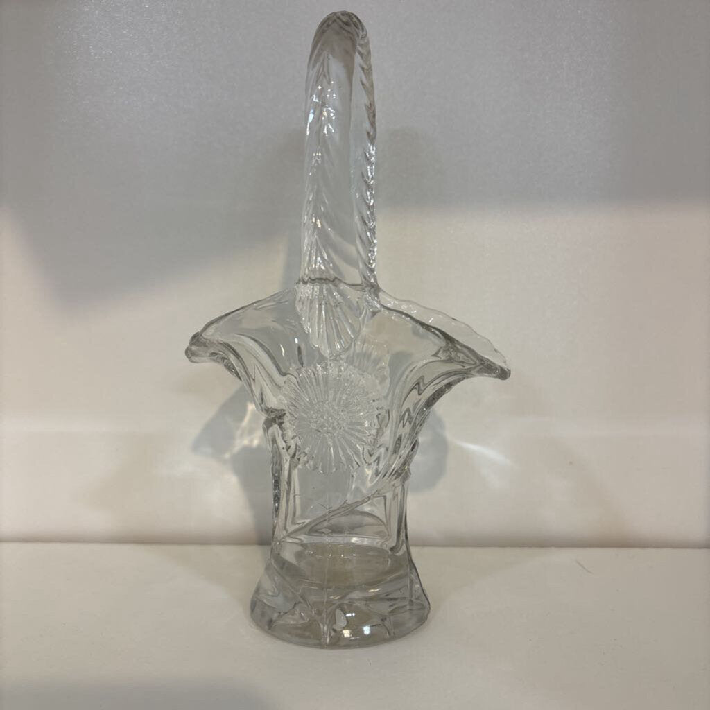 VINTAGE DUNCAN AND MILLER CRYSTAL BASKET