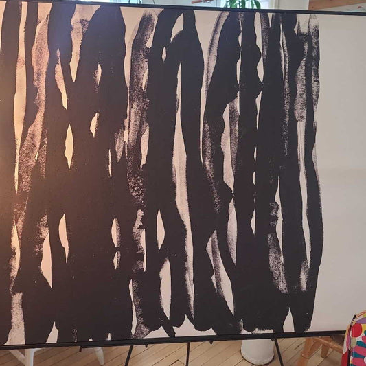 BLACK & WHITE CANVAS