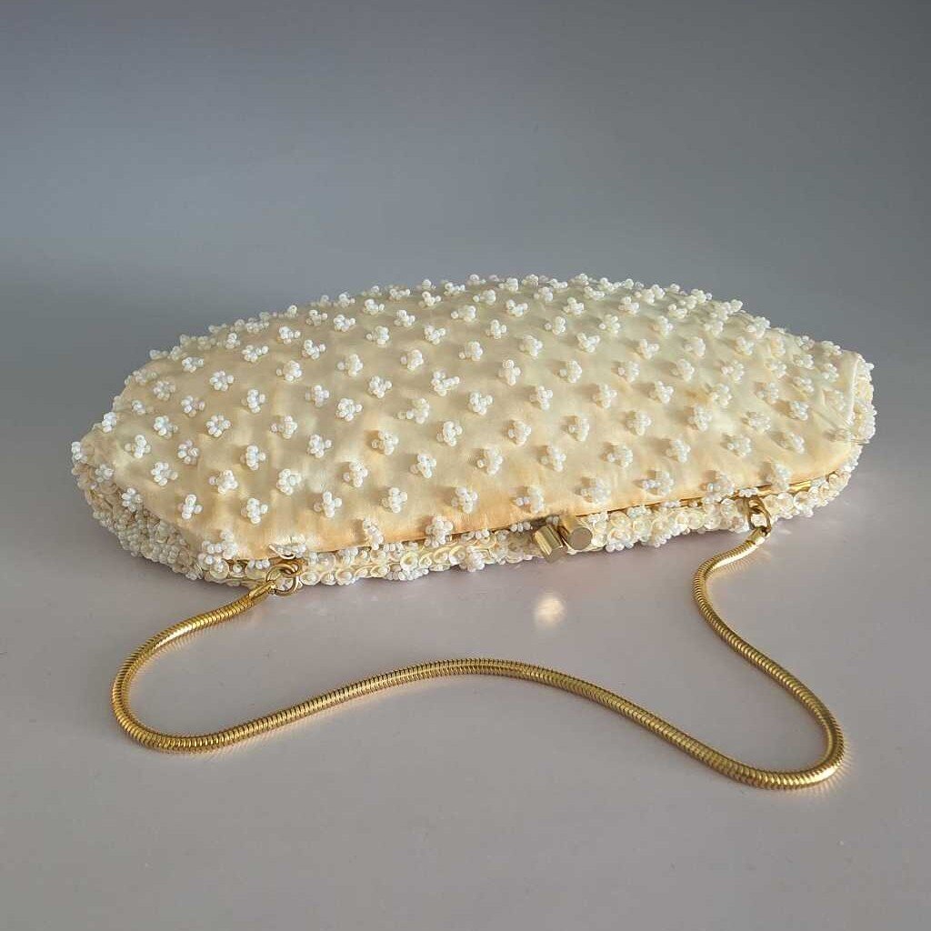 Vintage White Hand Beaded Hand Bag Hong Kong