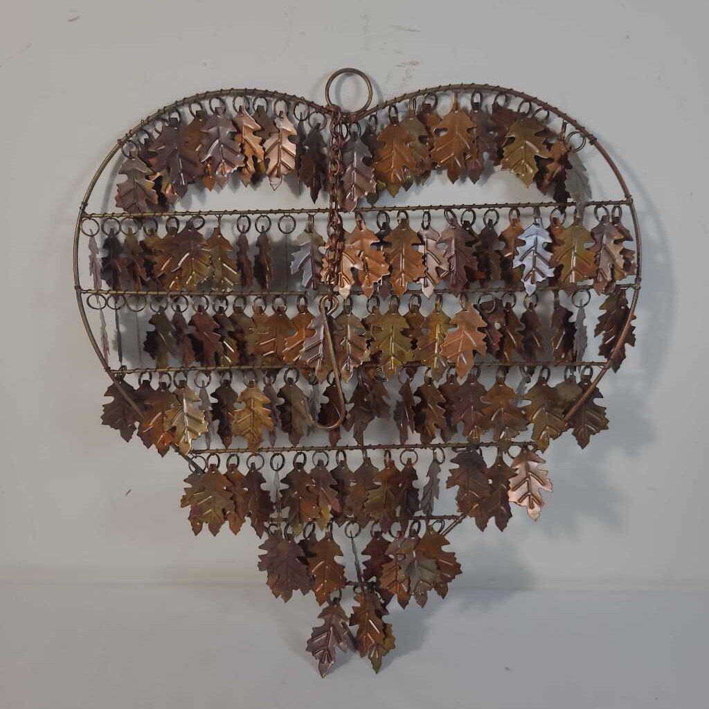 METAL HEART W/ LEAVES