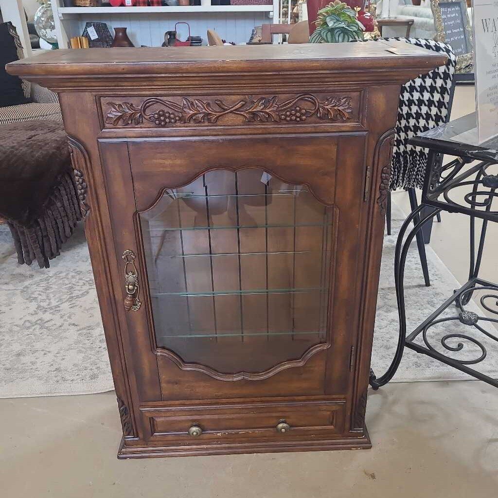 SM WOODEN CABINET