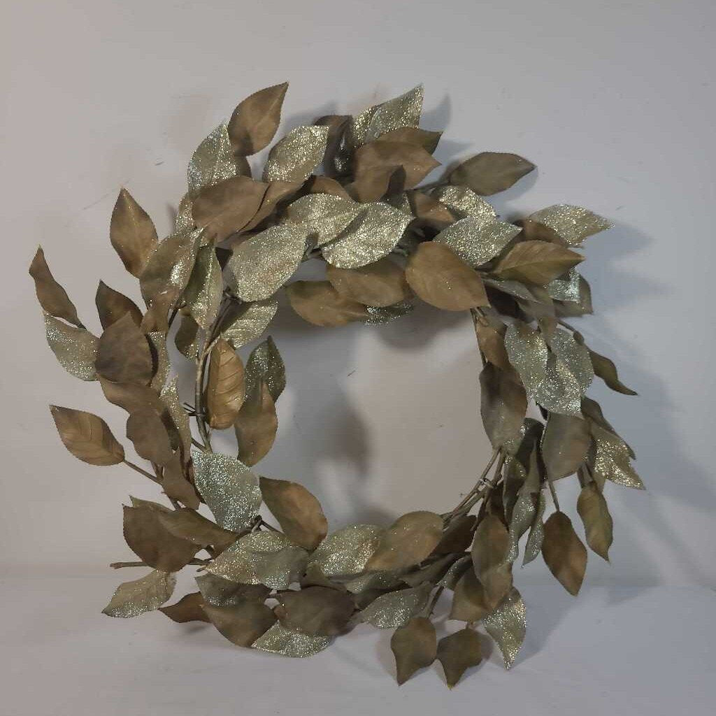 GOLD LEAF WREATH