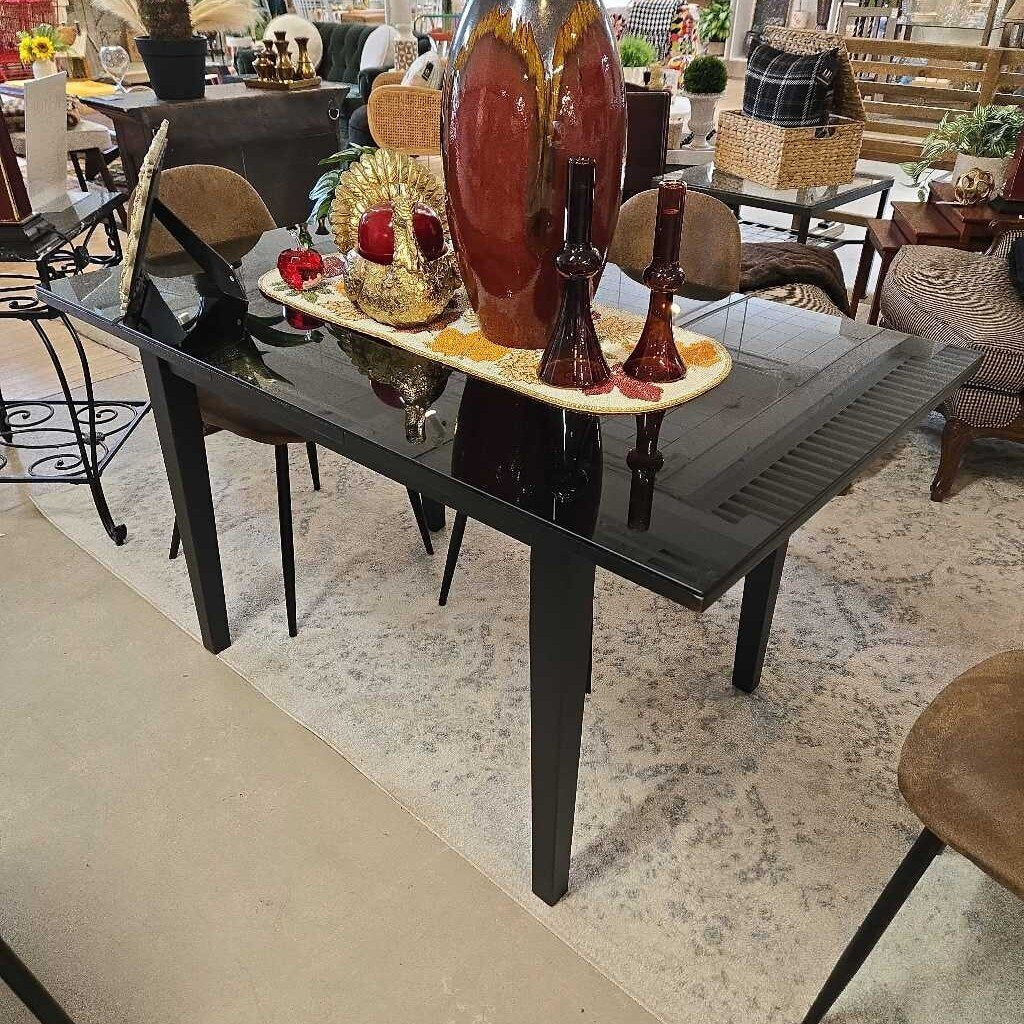 BLACK BUTTERFLY LEAF TABLE W/ GLASS TOP