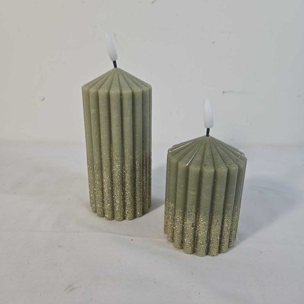 PR GREEN SPARKLE BATTERY OPERATED CANDLES