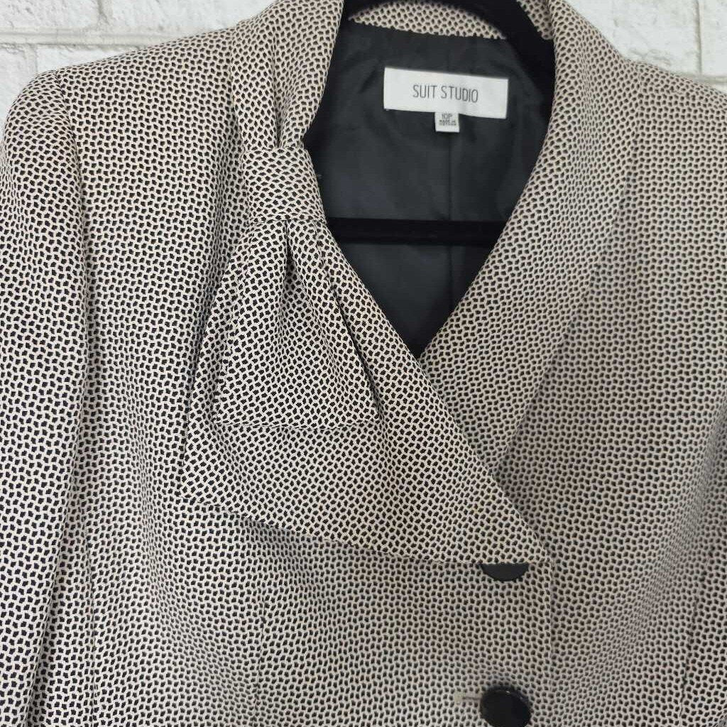 SUIT STUDIO Black/Cream Blazer