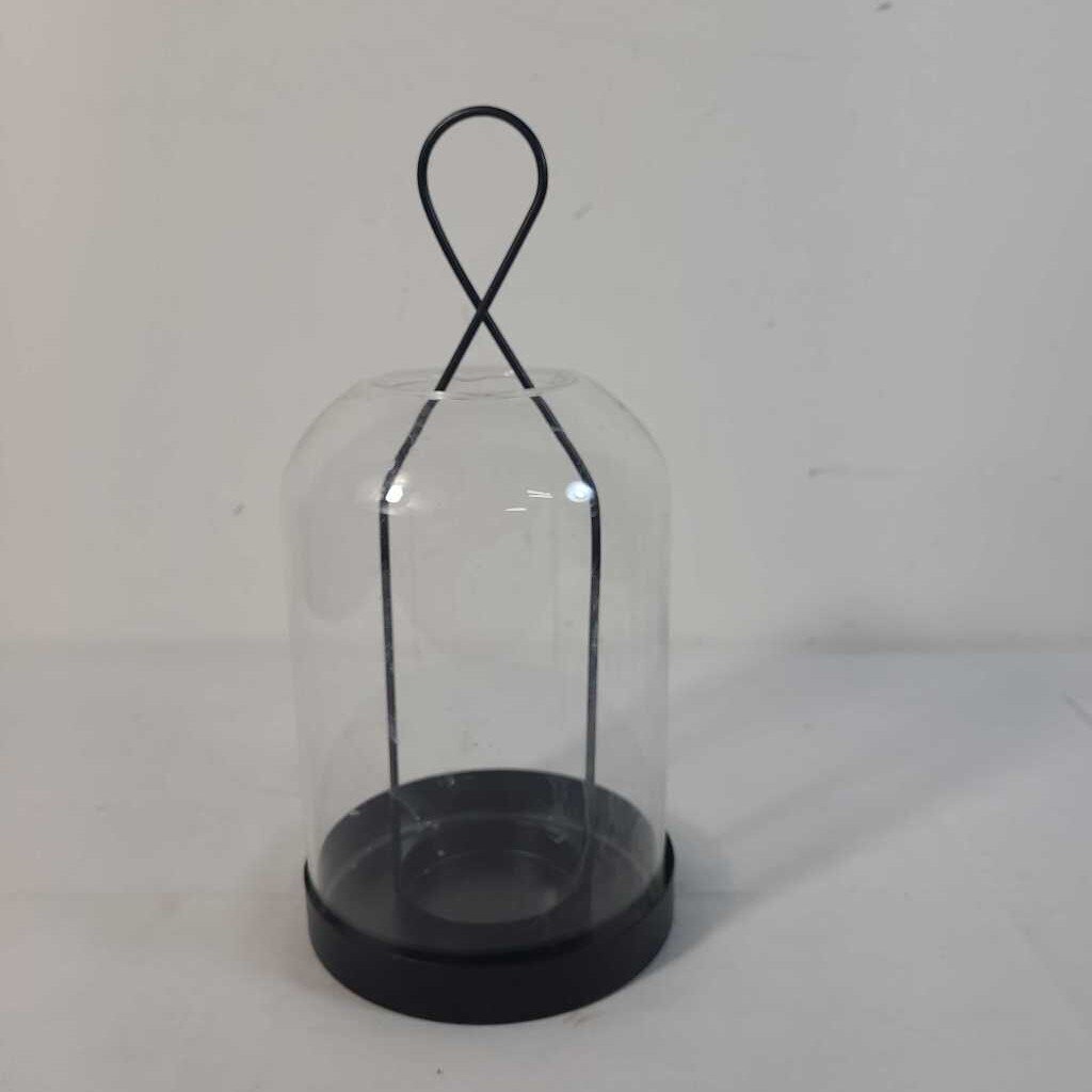 BLACK CANDLE HOLDER W/GLASS DOME