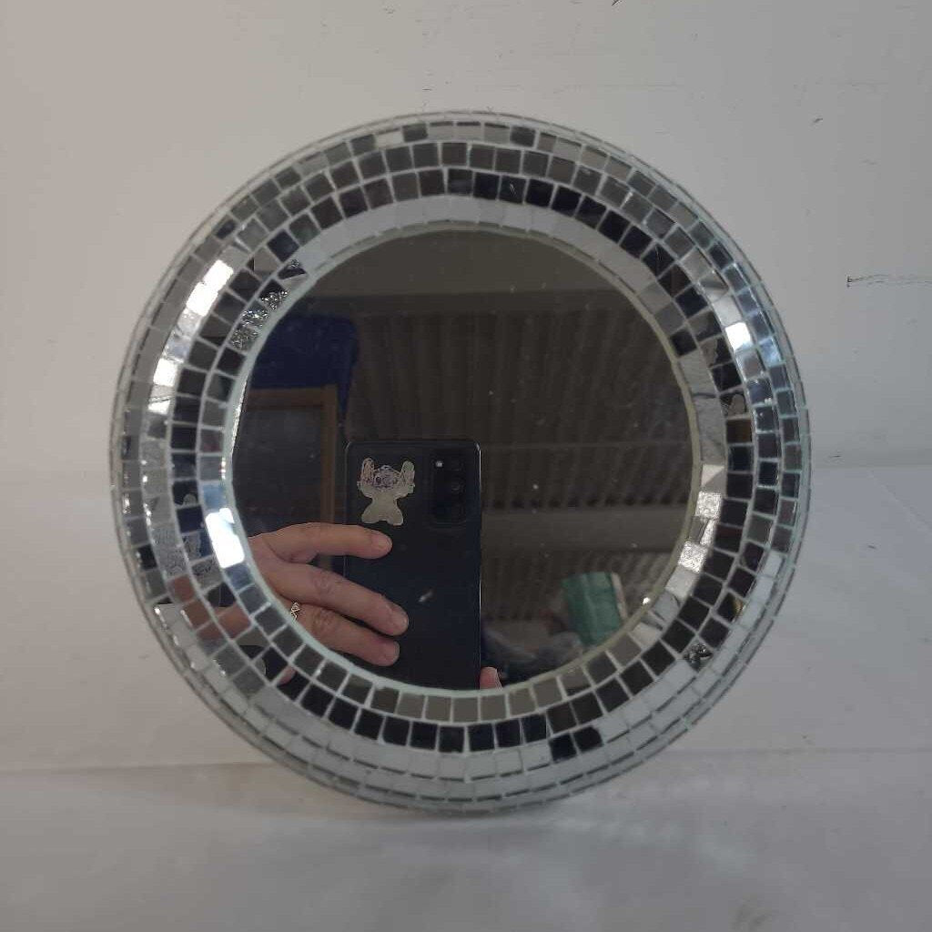 DISCO BALL STANDING MIRROR