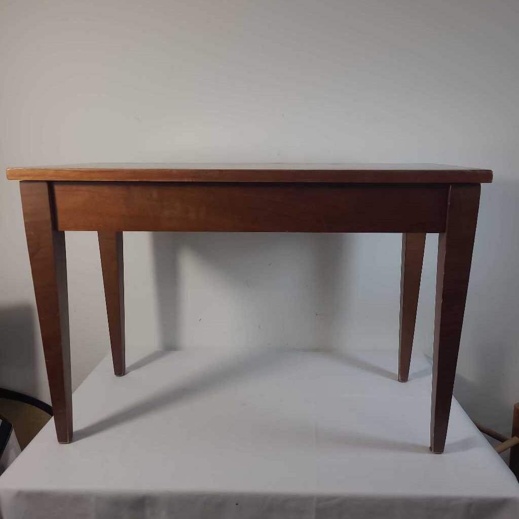 PIANO BENCH W/STORAGE