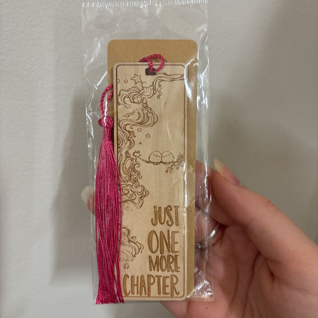 BOOKMARK - Just one more chapter