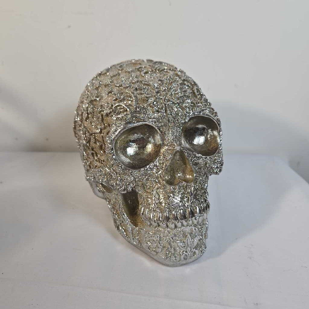 GOLD SKULL