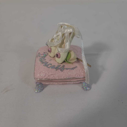 PINK PRINCESS PILLOW TRINKET BOX