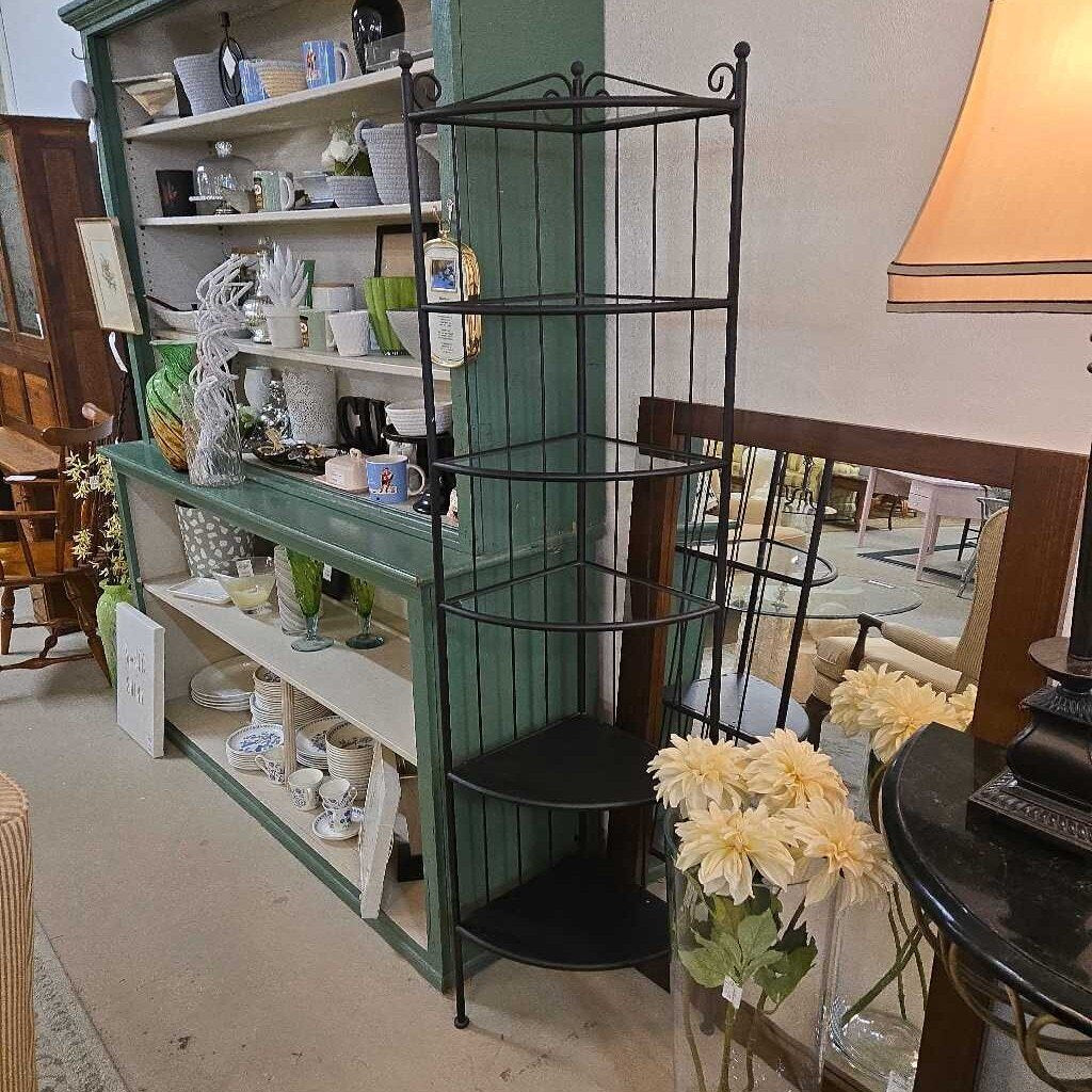 BLACK CORNER SHELF