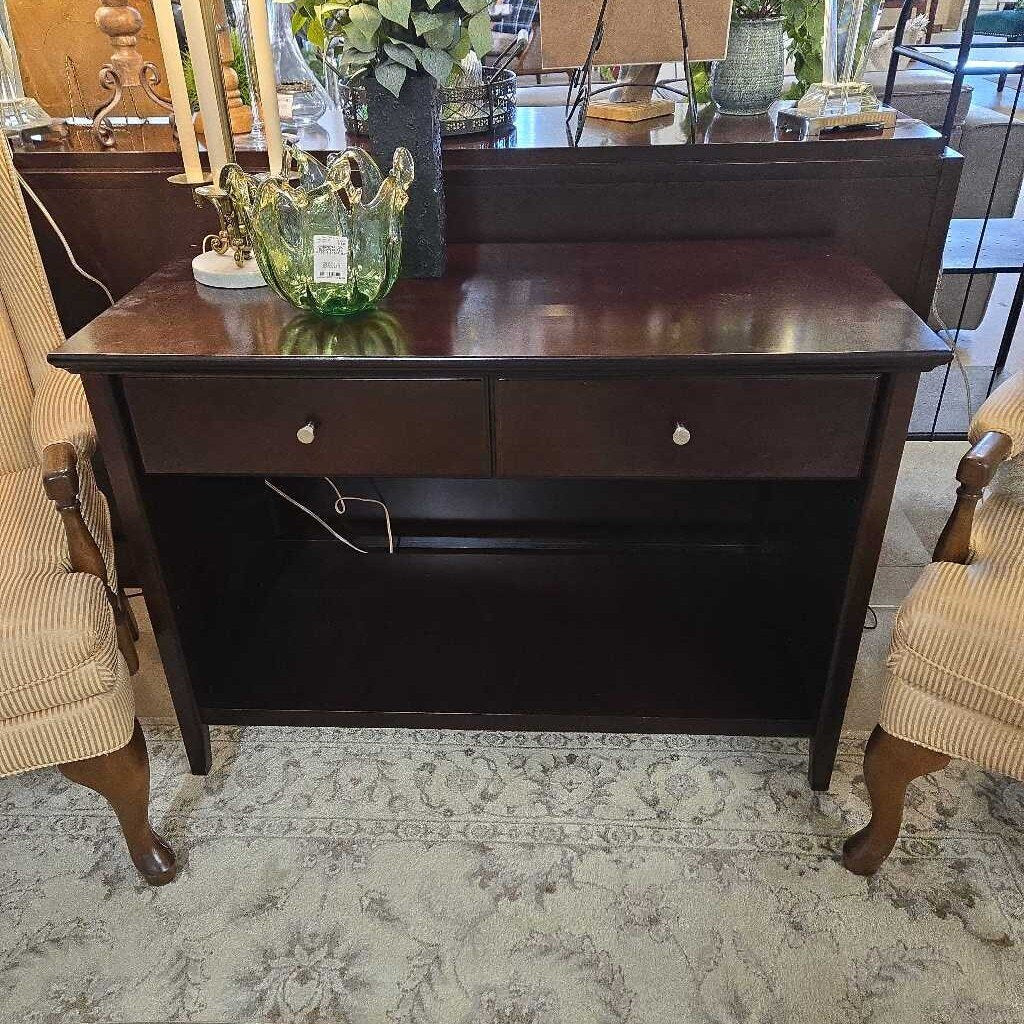 TV CONSOLE