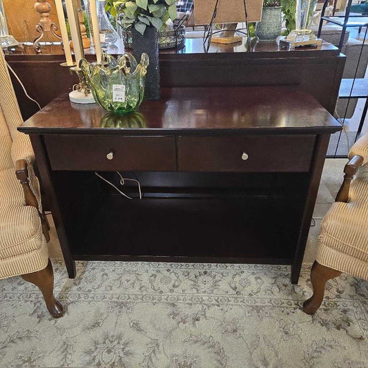 TV CONSOLE