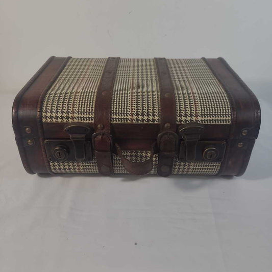 DECORATIVE SUITCASE~ HOUNDSTOOTH PATTERN