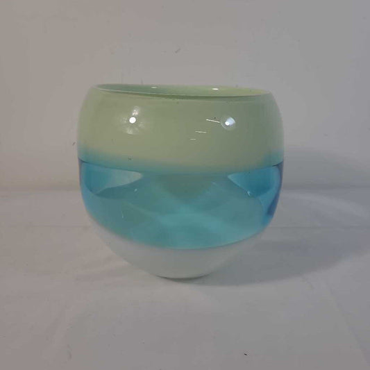 TRI COLOURED ROUND GLASS VASE