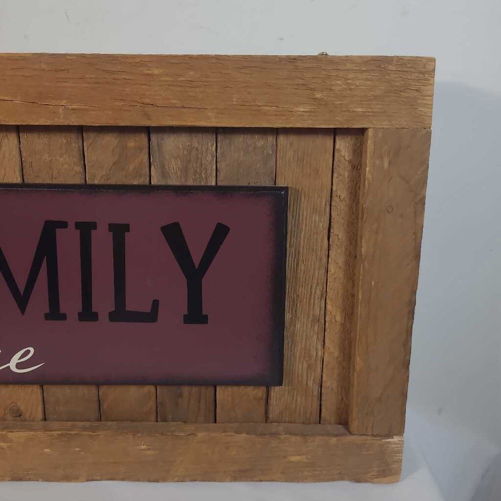 FRIENDS & FAMILY GATHER HERE